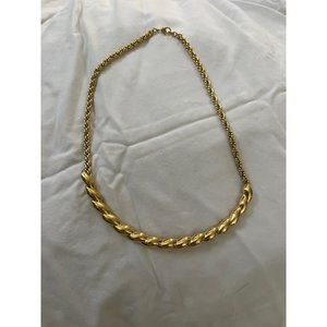 Monet Vintage Twist Front Design 18K Gold Plated Spiral Chain Link Necklace